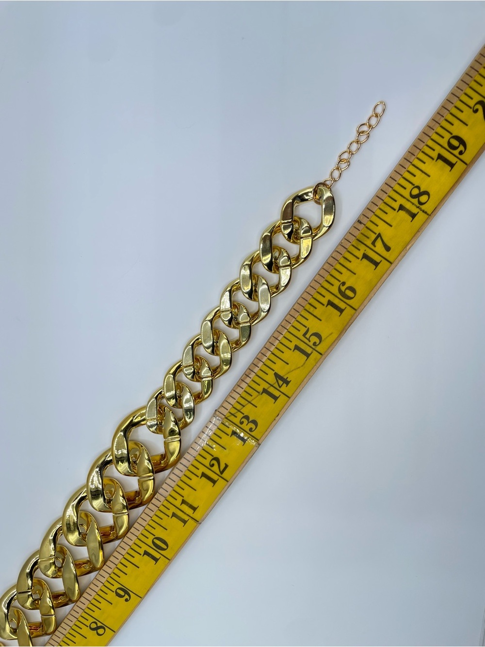 Gold Tone Acrylic Chunky Chain Link Necklace Retro Glam Statement Piece - Picture 3 of 6